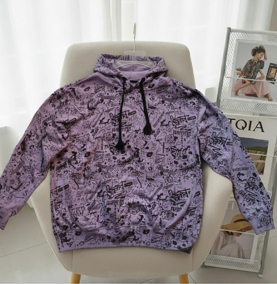 Unisex Pink Printed Hoodie | Trendy Winter Streetwear for Men &amp; Women